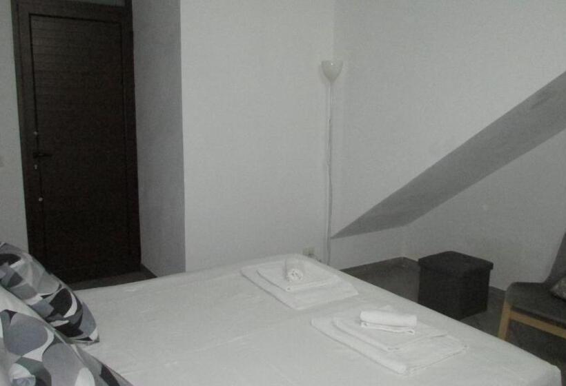 住宿加早餐  Al Vico Pescatori