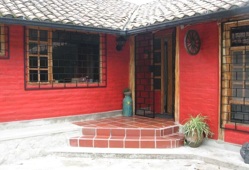 住宿加早餐  Arie S Cabin