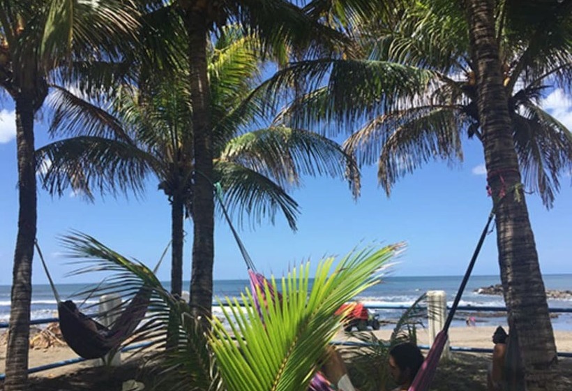 Bed and Breakfast Bomalu Nicaragua Beach House