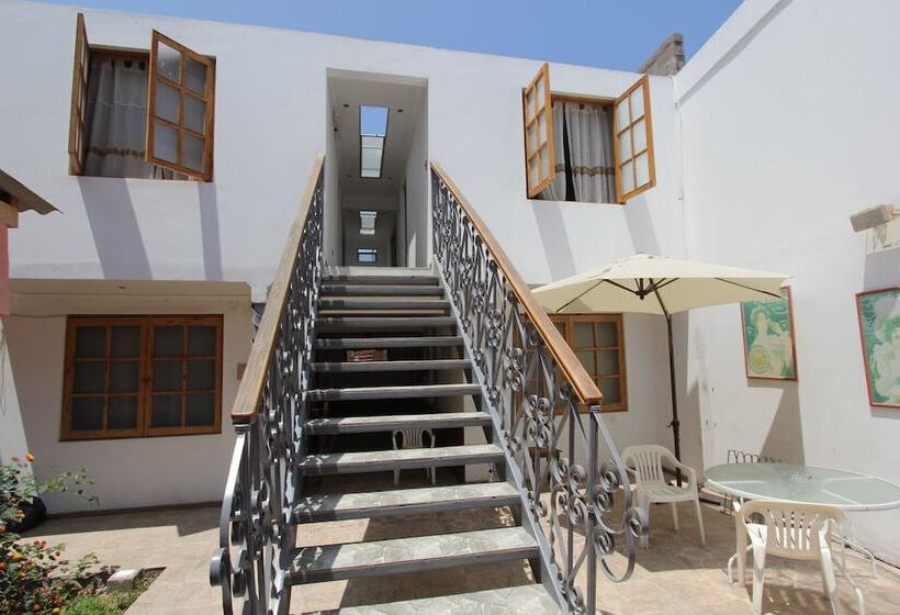 ベッドアンドブレックファースト Casa Del Profesor