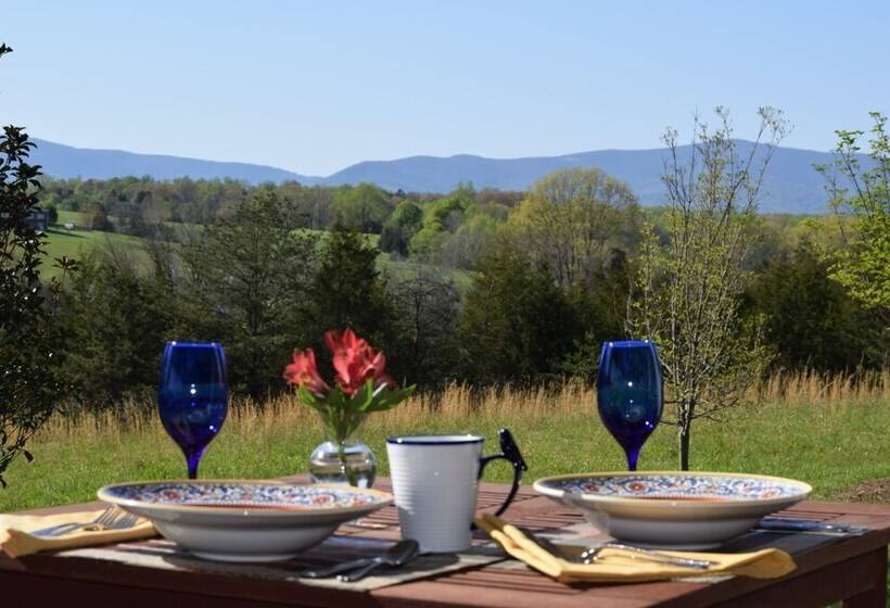 تختخواب و صبحانه Cedar Spring Inn & Spa