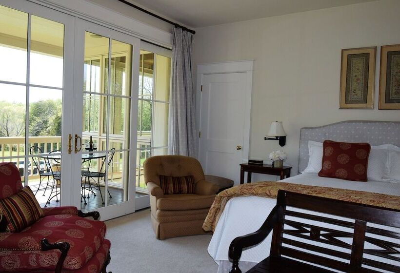 تختخواب و صبحانه Cedar Spring Inn & Spa