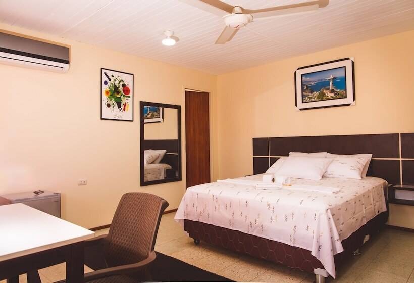 住宿加早餐  Hospedaje Open House