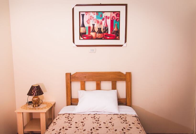 住宿加早餐  Hospedaje Open House