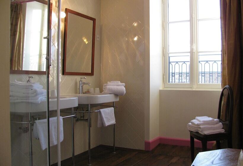 Chambres D Hôtes  B&b  La Bonneterie