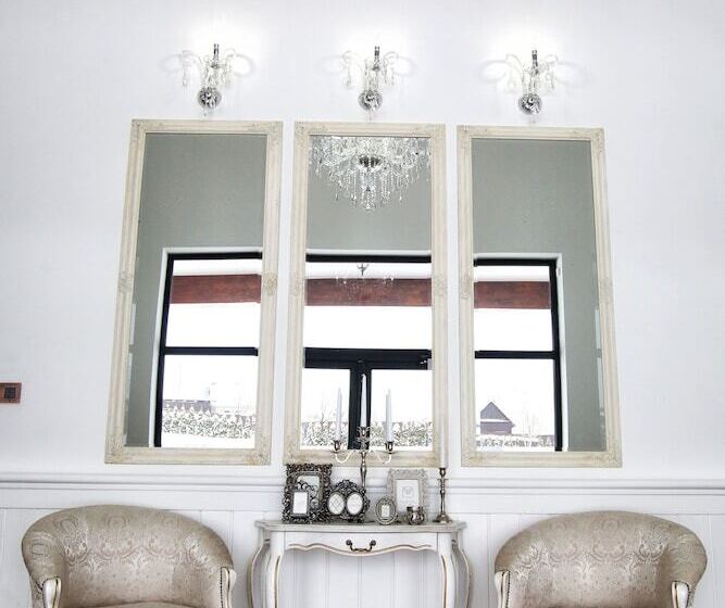 مبيت وإفطار Royal Hall