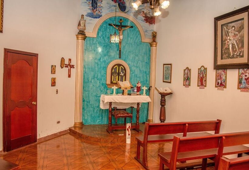 Bed and Breakfast Villa Fabiola Mom