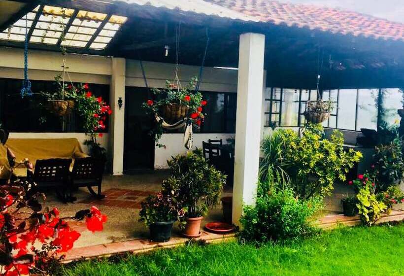 مبيت وإفطار Villa Juliana