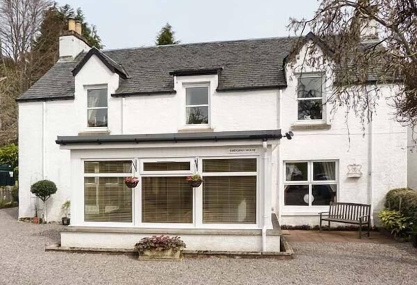 Bridgend House B & B