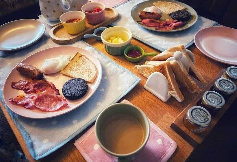 Bridgend House B & B