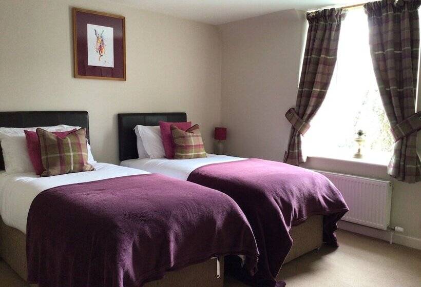 Bridgend House B & B