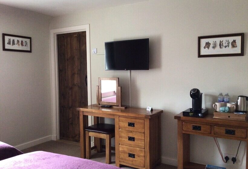 Bridgend House B & B