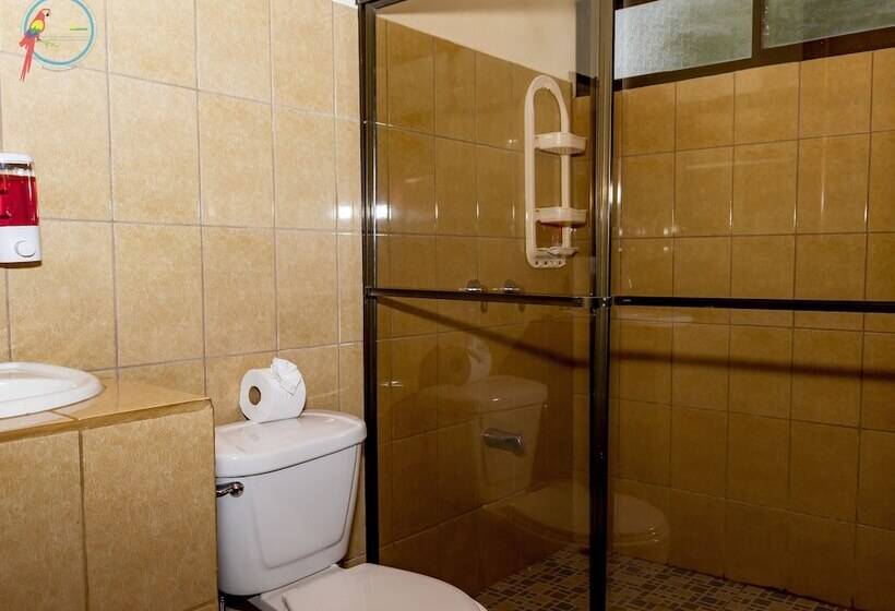 Cabaña Ara Macao Lodge