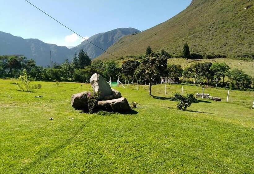 Casa L Amore Pululahua B&b Hostel