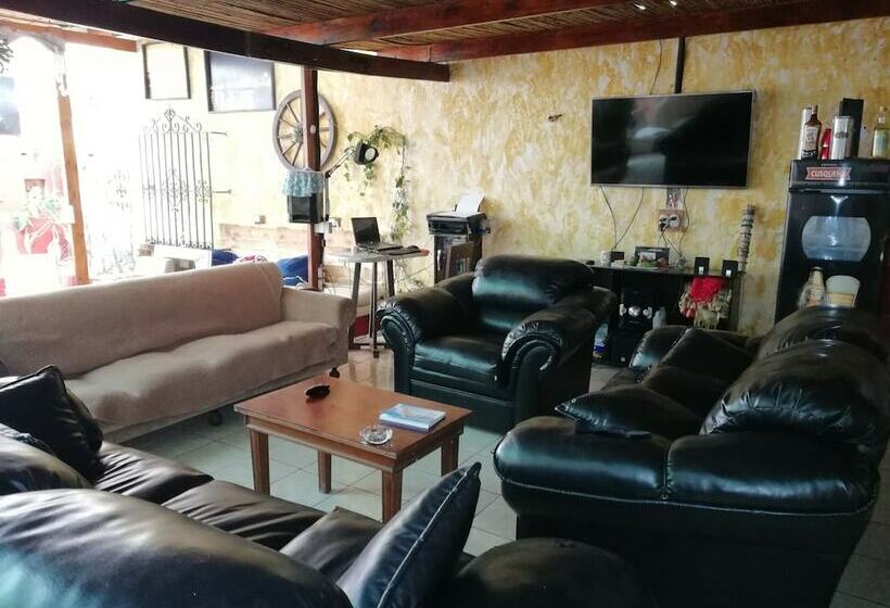 Enkanta Hospedaje   Hostel