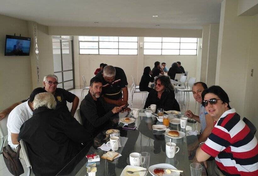 Hostal Costa De Marfil