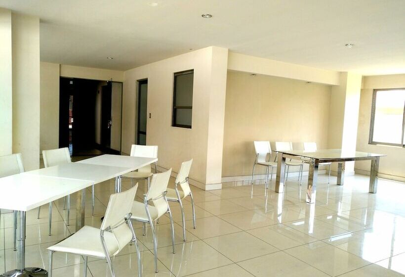 Hostal Costa De Marfil