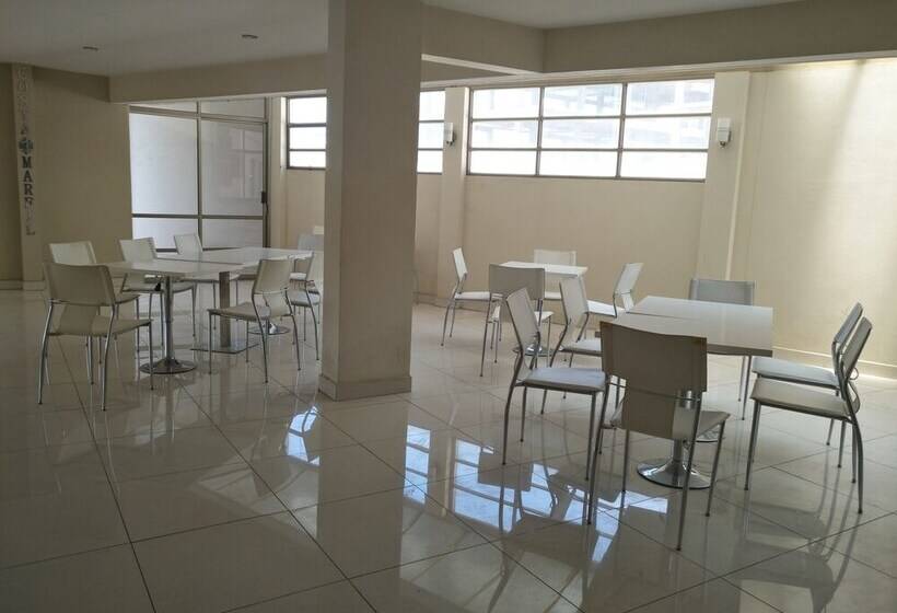 Hostal Costa De Marfil