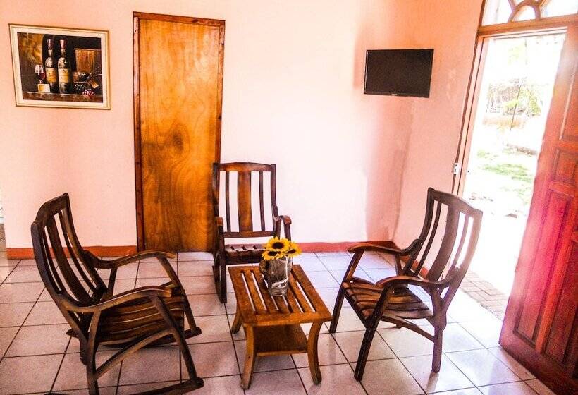 Hostal Villa De San Fernando