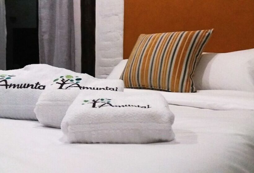 فندق Amuntai Rainforest Lodge