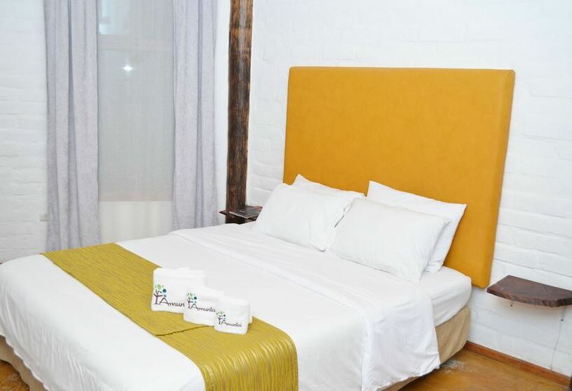 فندق Amuntai Rainforest Lodge