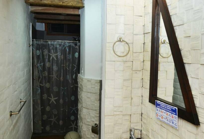 فندق Amuntai Rainforest Lodge