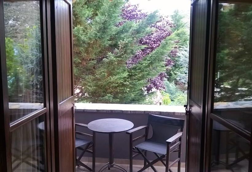 בית מלון כפרי Apollonion