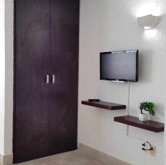 בית מלון כפרי Ar Solymar