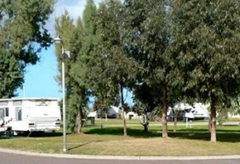 فندق Arno Bay Caravan Park