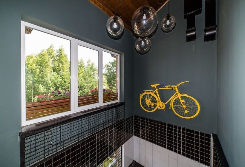 בית מלון כפרי Art Village Club