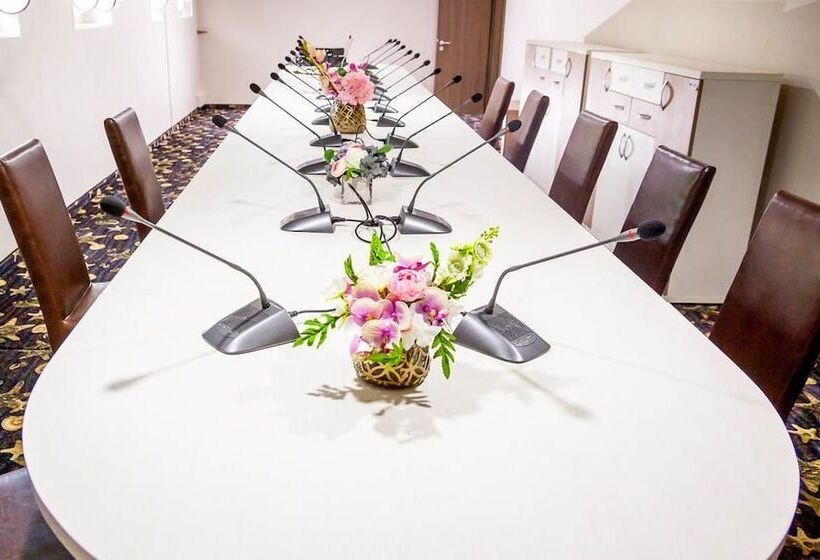 Отель Bella Marina