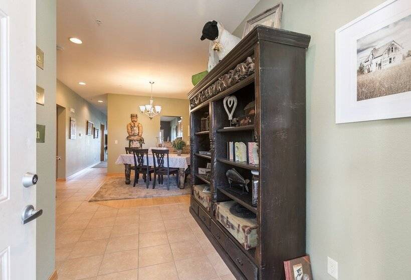 فندق Branson Shores Resort