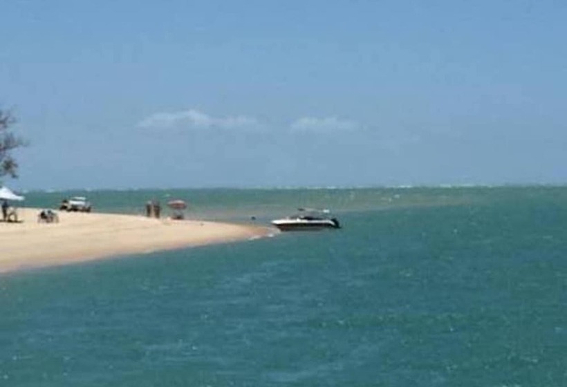 هتل Canoa Guest House