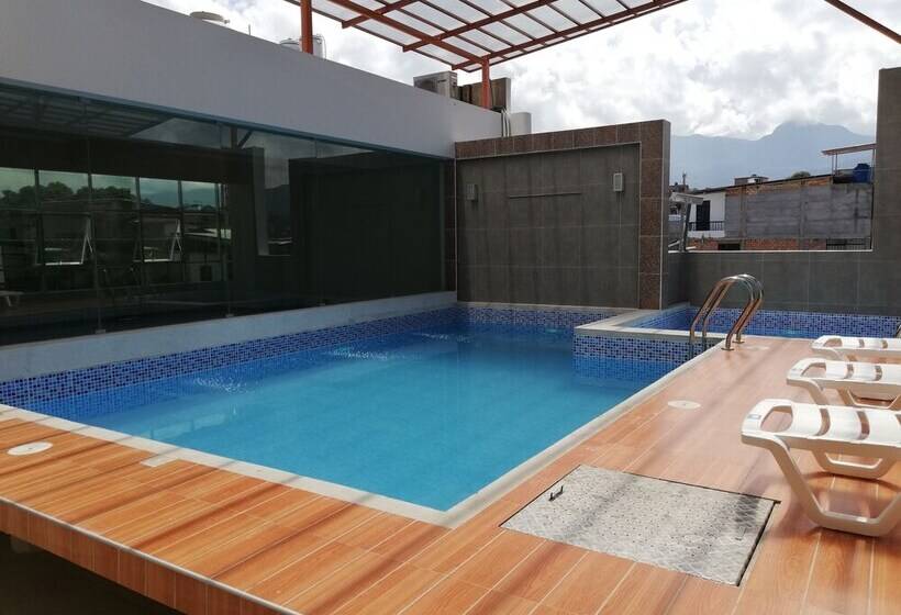 בית מלון כפרי Cerro Verde Tarapoto