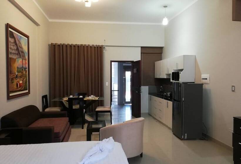 בית מלון כפרי Cerro Verde Tarapoto