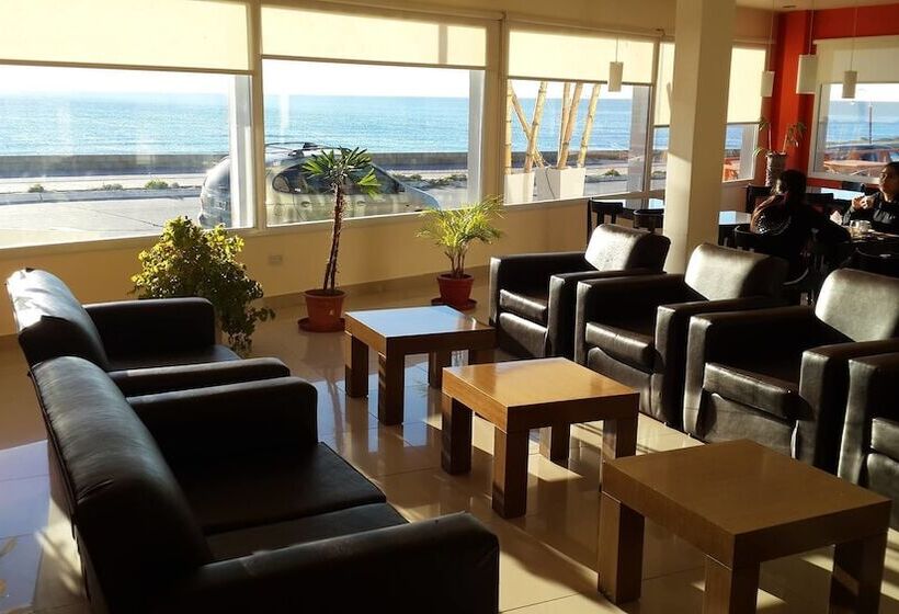 ホテル Costanera Del Sur