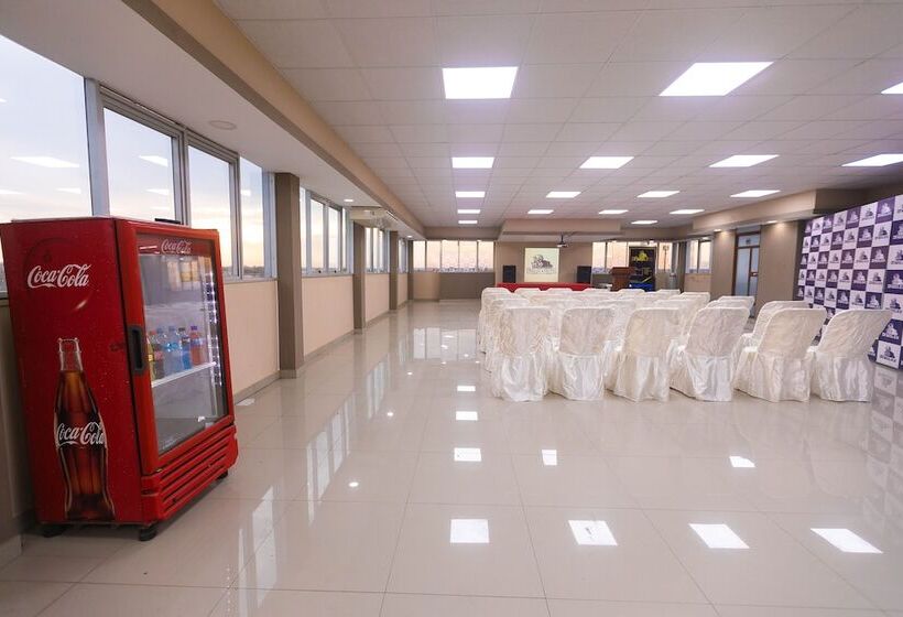 בית מלון כפרי Dmilez