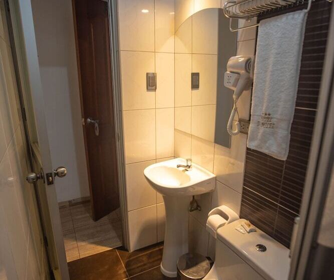 בית מלון כפרי Dmilez