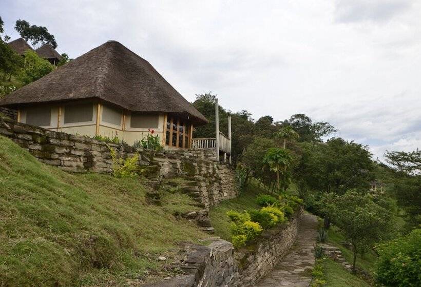 هتل Enganzi Game Lodge