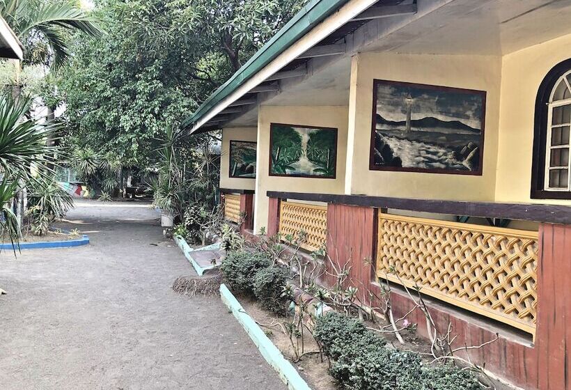 בית מלון כפרי Filipina Beach Resort