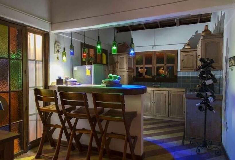 فندق Finca Los Laureles