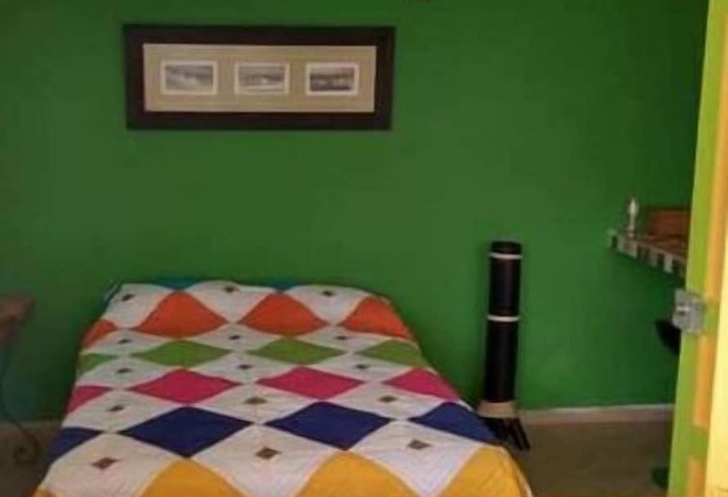 فندق Finca Los Laureles