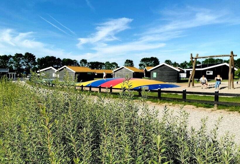 בית מלון כפרי First Camp Holbæk Fjord