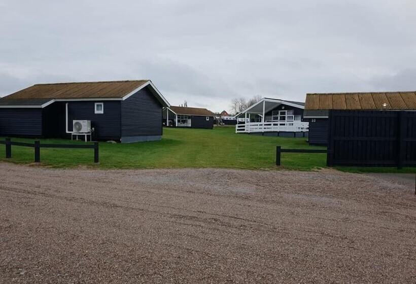 בית מלון כפרי First Camp Holbæk Fjord