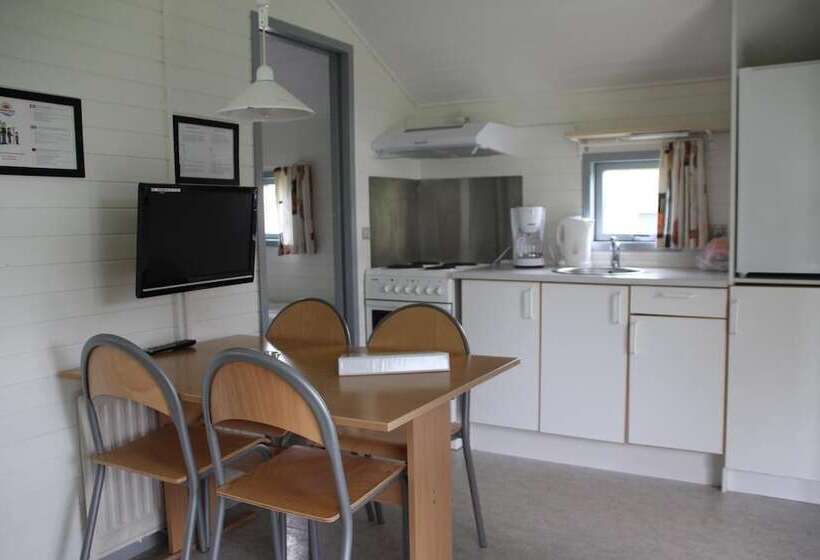 בית מלון כפרי First Camp Holbæk Fjord