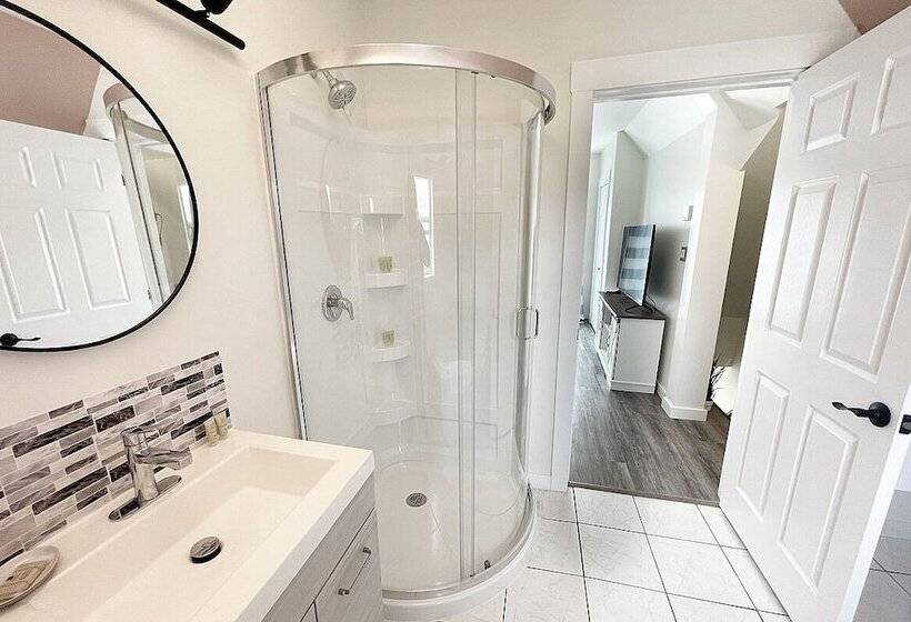 فندق Gateway To Greenwich Suites