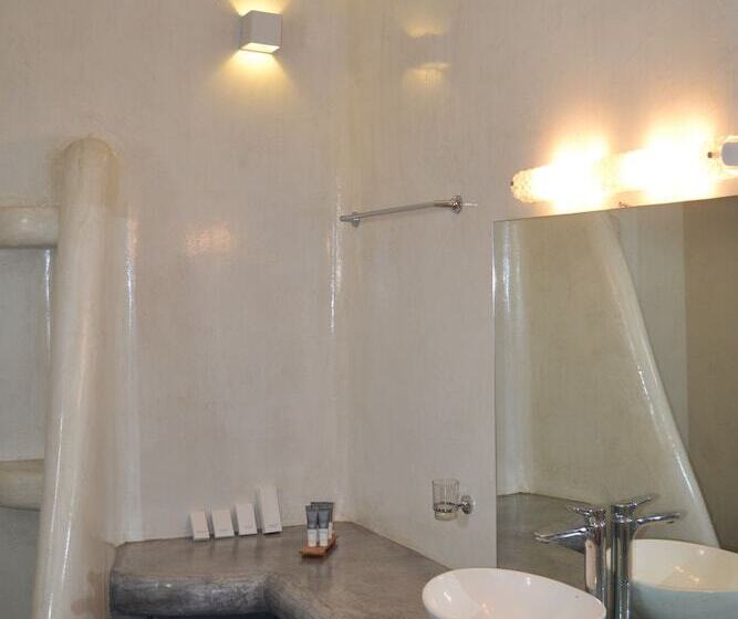 هتل Golden Beach Resort Anafi