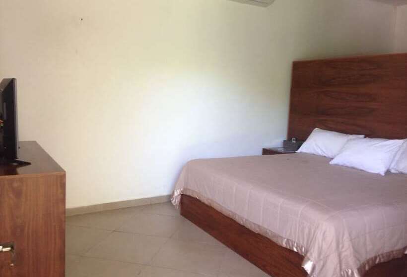 בית מלון כפרי Hacienda San Gabriel