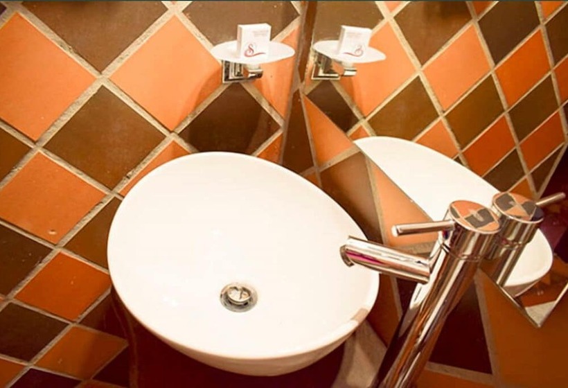 בית מלון כפרי Hacienda Santa Cecilia