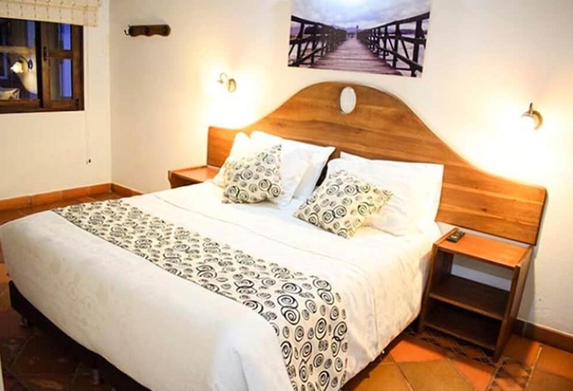 בית מלון כפרי Hacienda Santa Cecilia